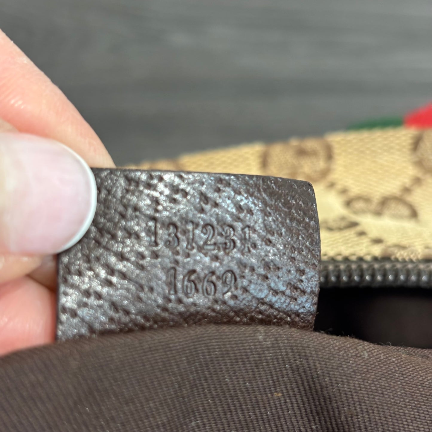 8881 GUCCI Brown Canvas Web Tote