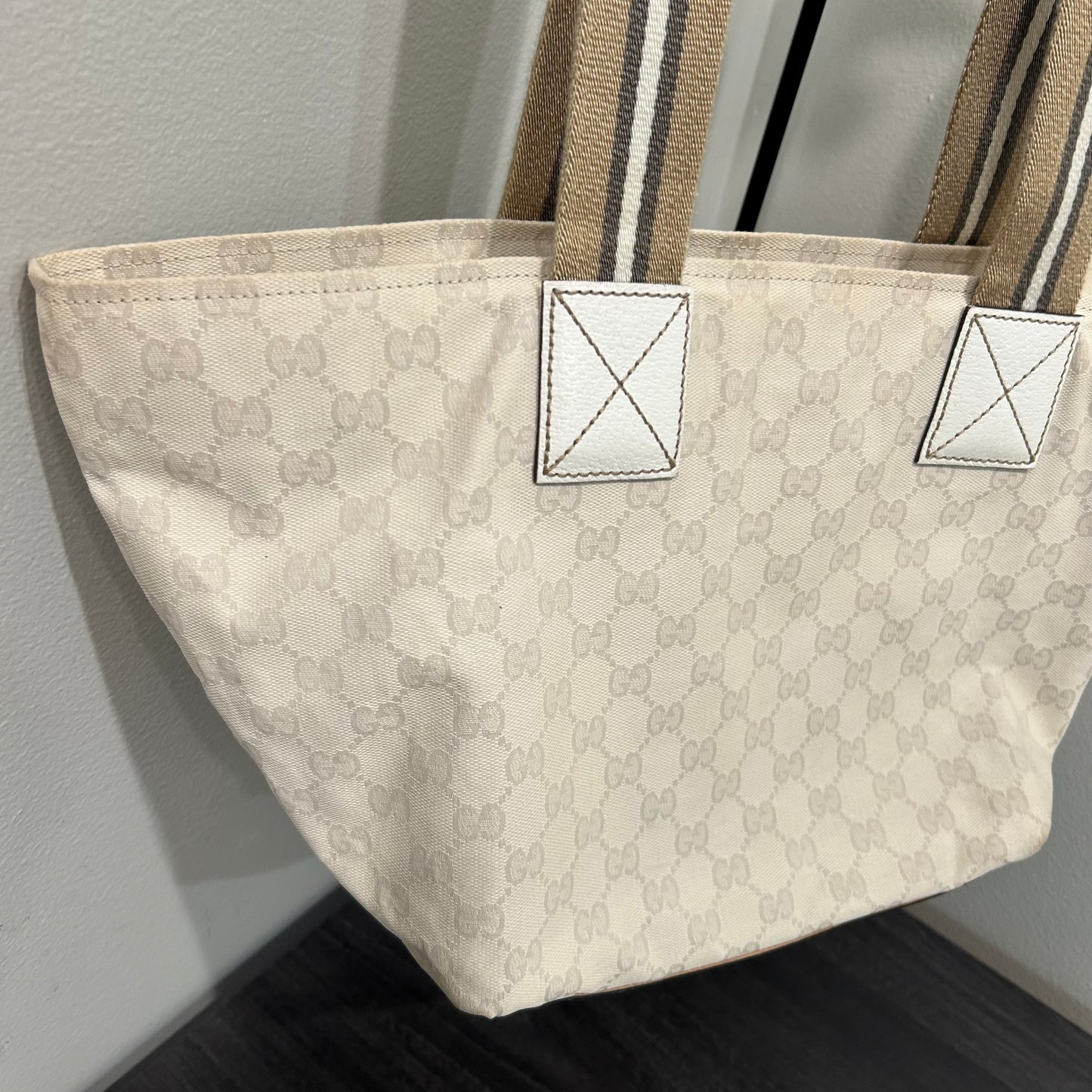1010 GUCCI Tote
