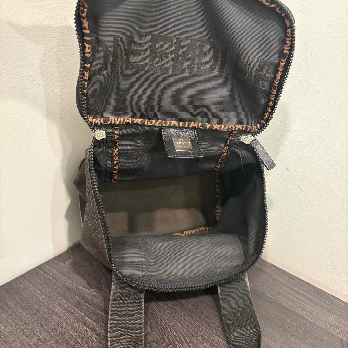 #1101-19 FENDI Handbag