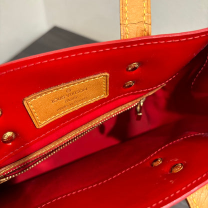 CLEARANCE #281 LOUIS VUITTON Reade Vernis PM
