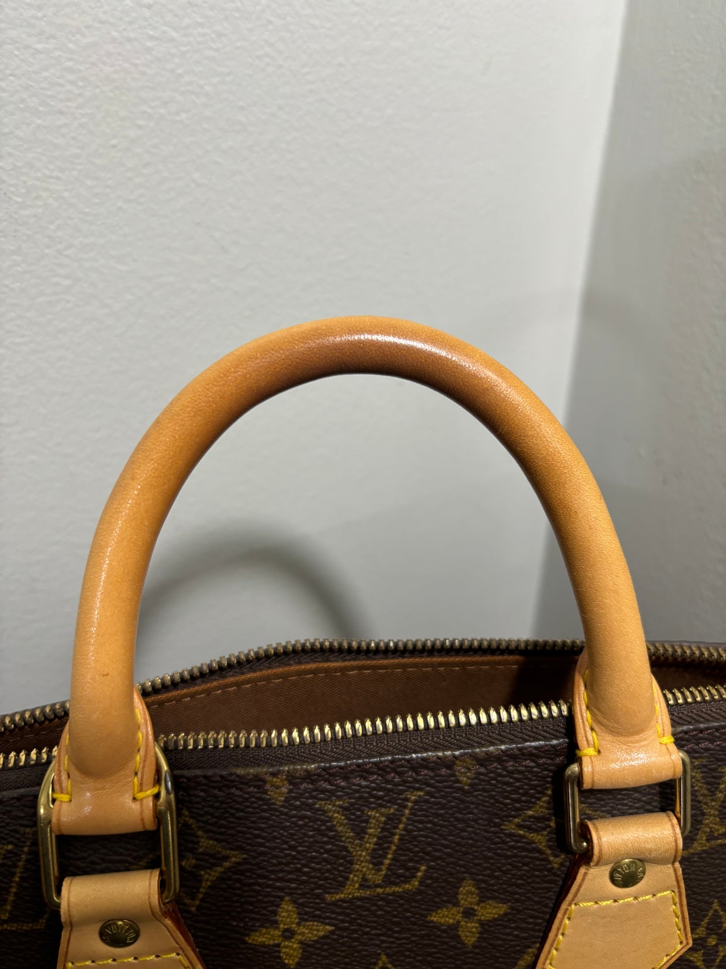 #224 LOUIS VUITTON Alma