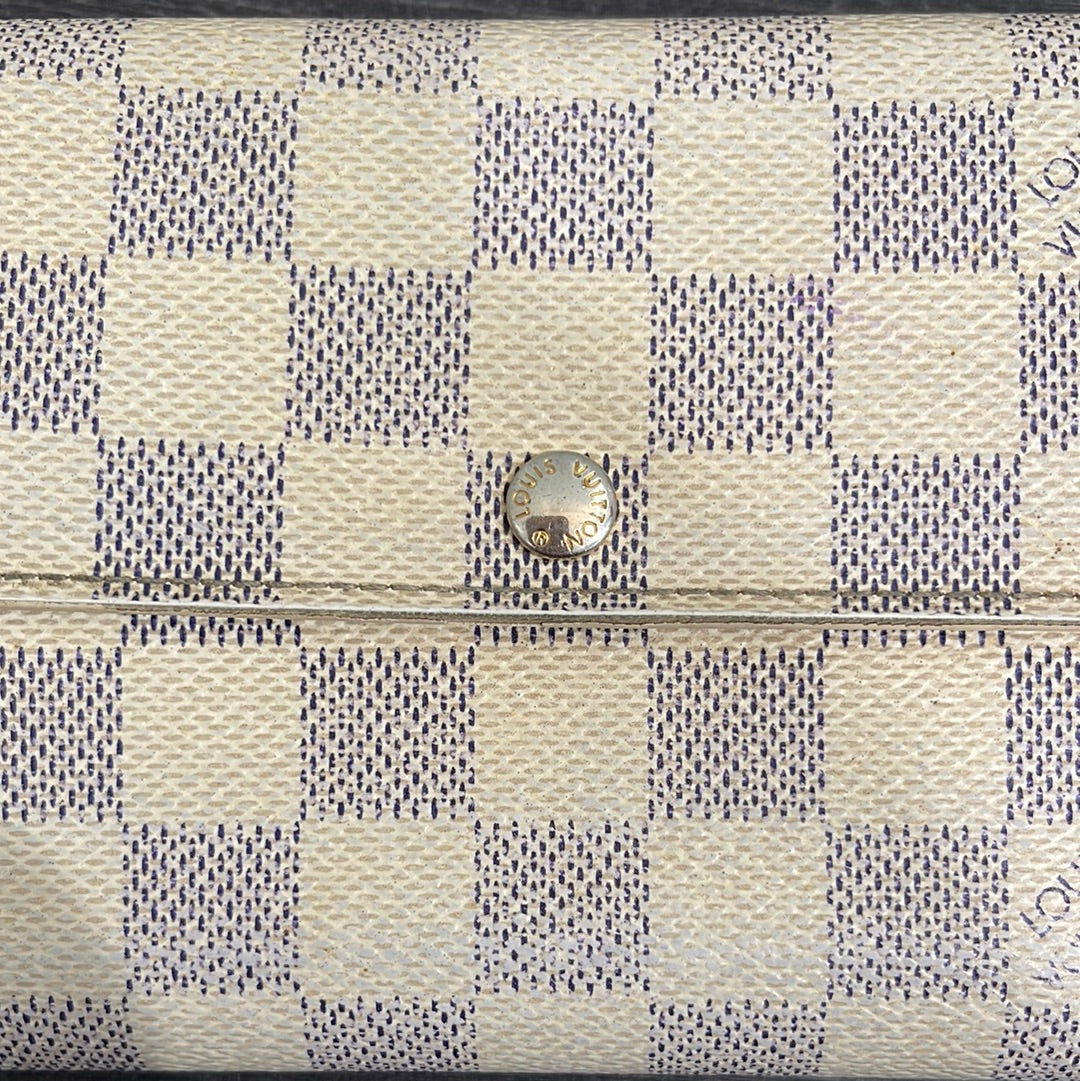 SOLD! Louis Vuitton Damier Wallet