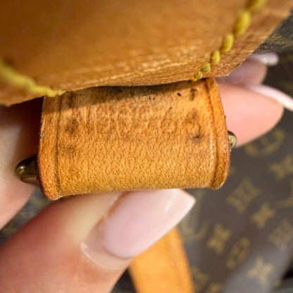 #1111 LOUIS VUITTON Sac Shopping Tote
