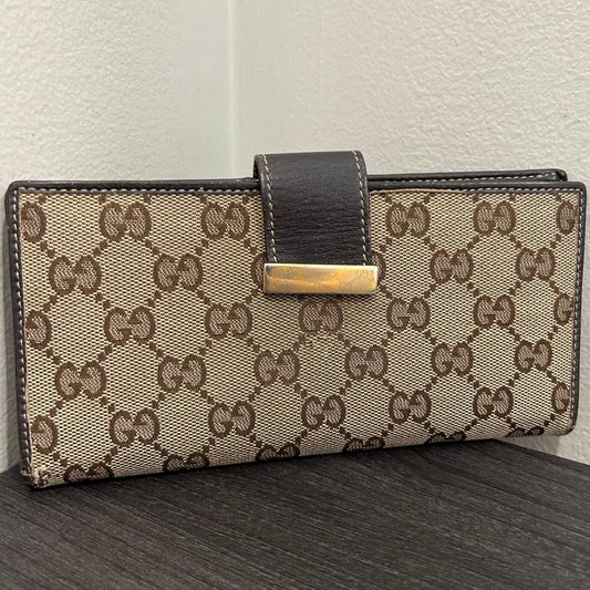 CLEARANCE #211 GUCCI Bifold Wallet