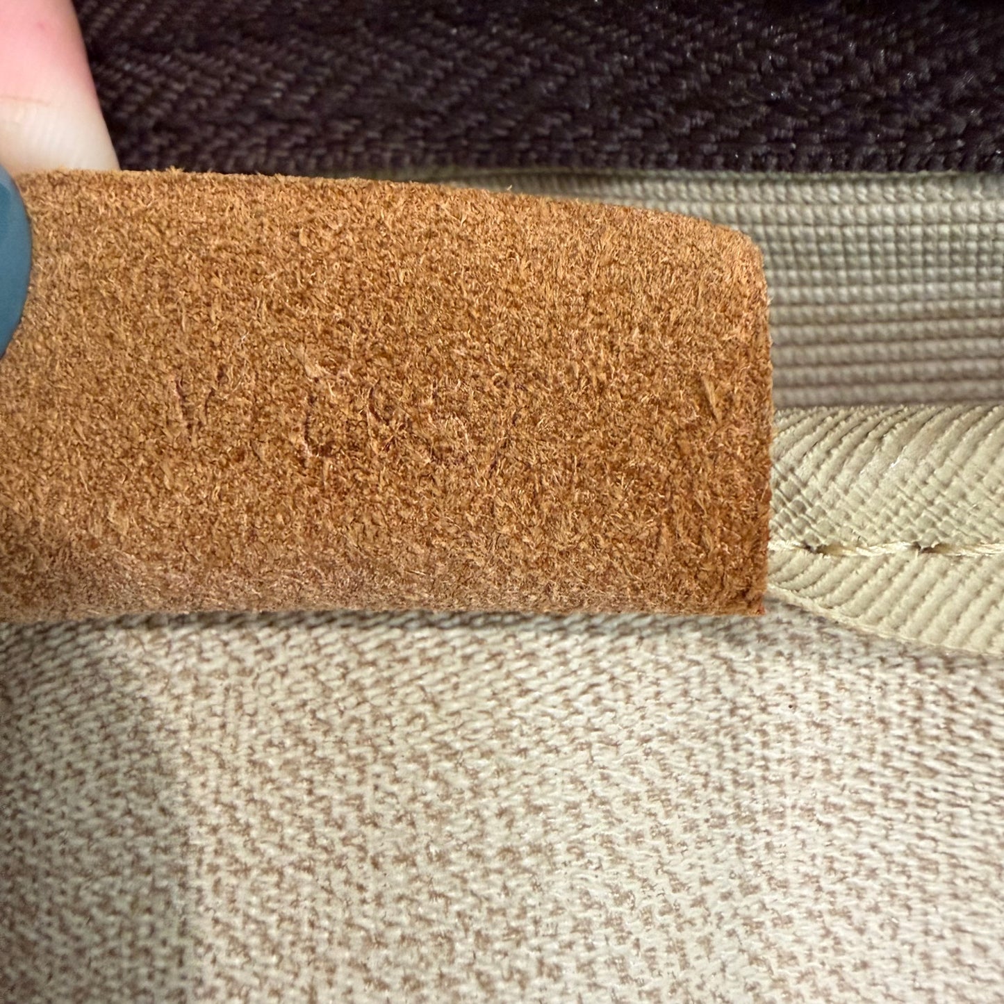 #8254 LOUIS VUITTON Deauville