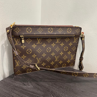 #211 RARE! LOUIS VUITTON Angian