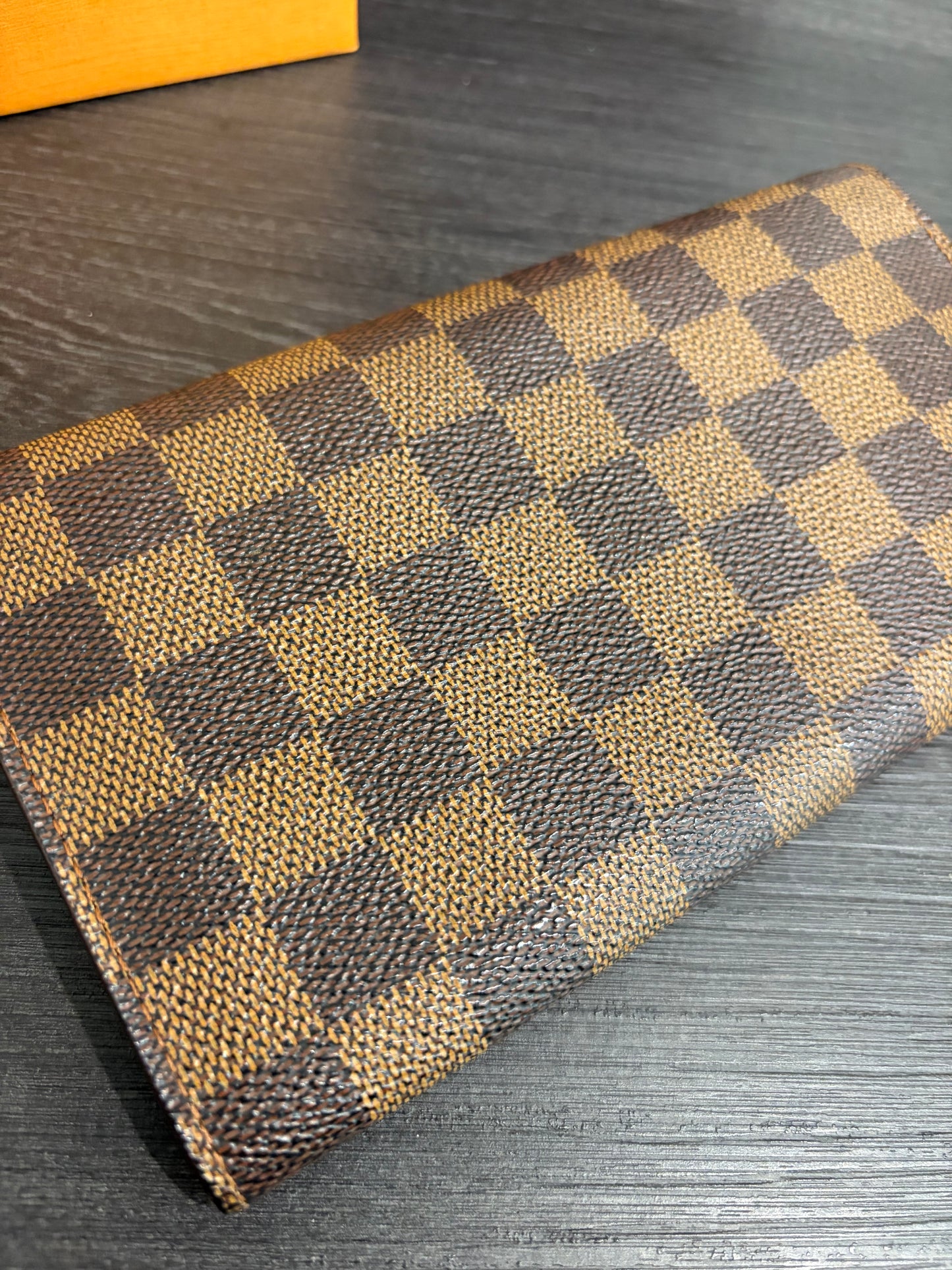 #1101-04 LOUIS VUITTON Damier Ebene Wallet with Removable Strap
