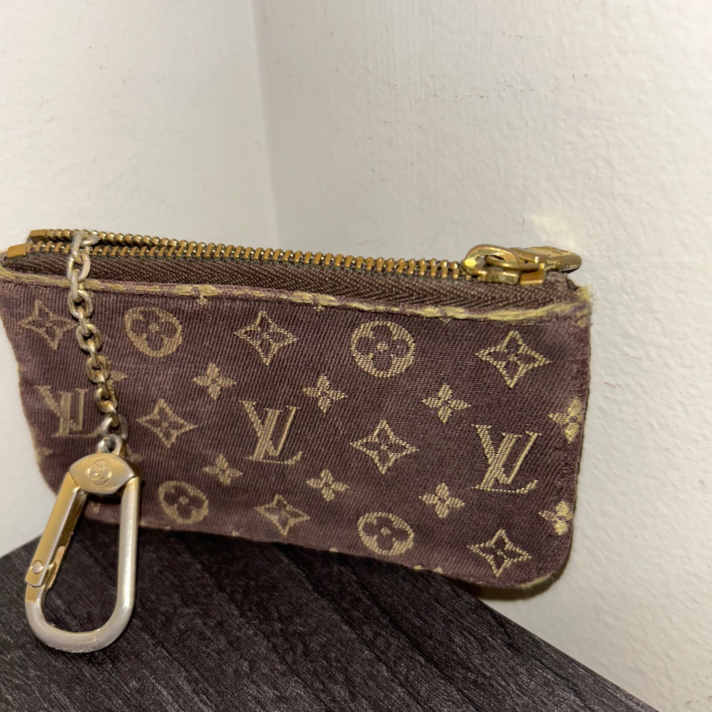 SOLD! Louis Vuitton Mini Lin Coin Purse