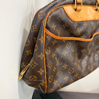 #8254 LOUIS VUITTON Deauville