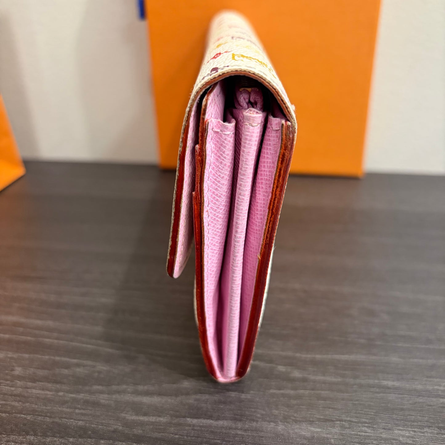 #1101-03 LOUIS VUITTON x MURAKAMI White & Pink Sarah Wallet with Removable Chain