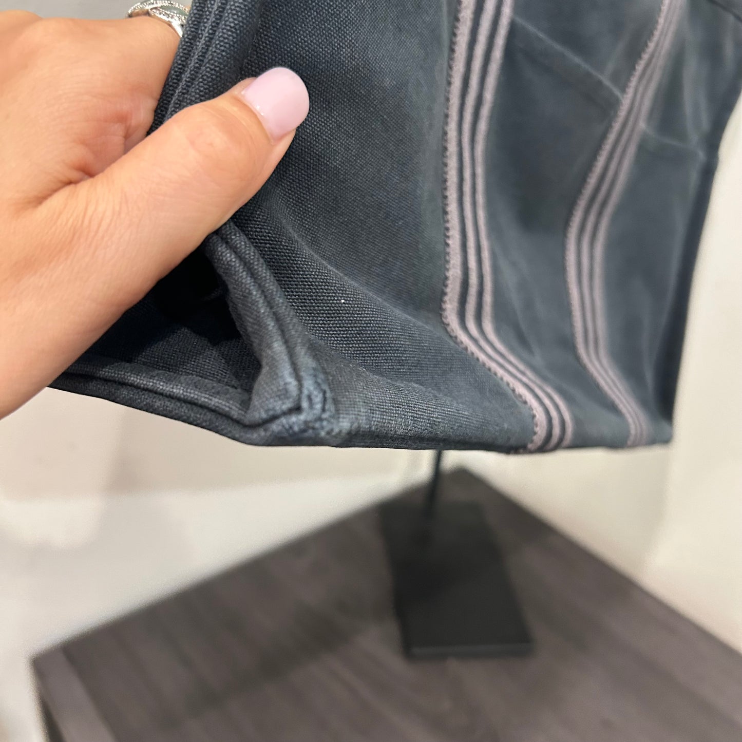 1066 HERMÈS Toile Fourre-Tout MM Tote Blue