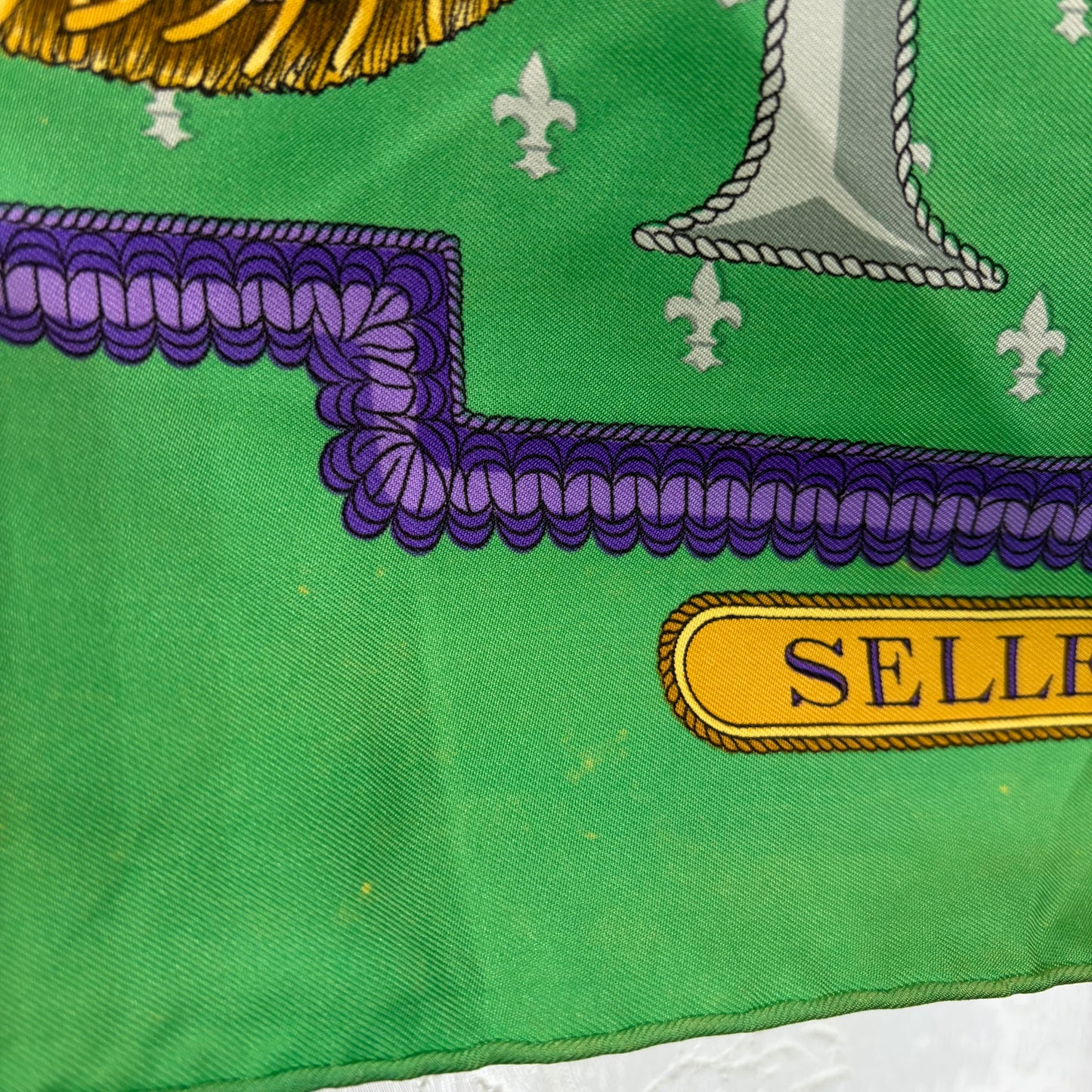 #8235 HERMES 90cm Silk Scarf