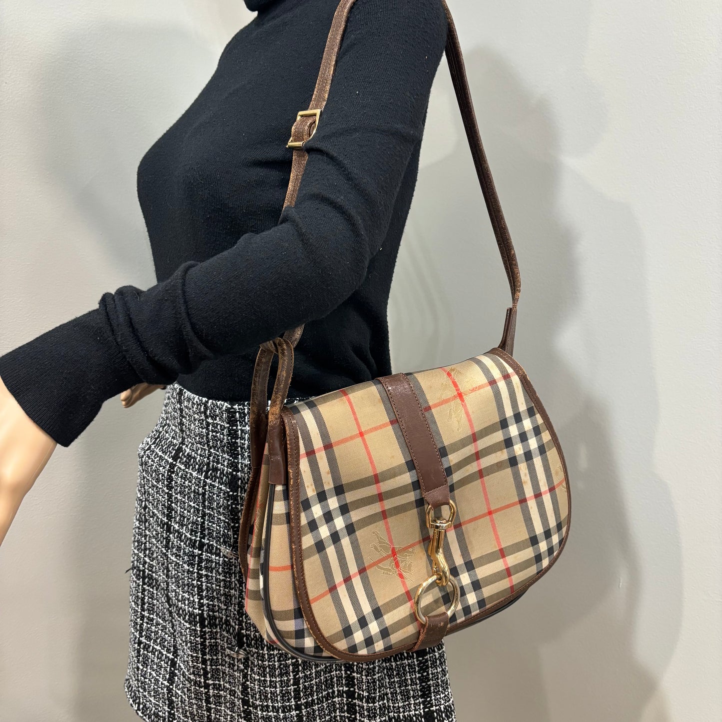 8887 BURBERRY Crossbody
