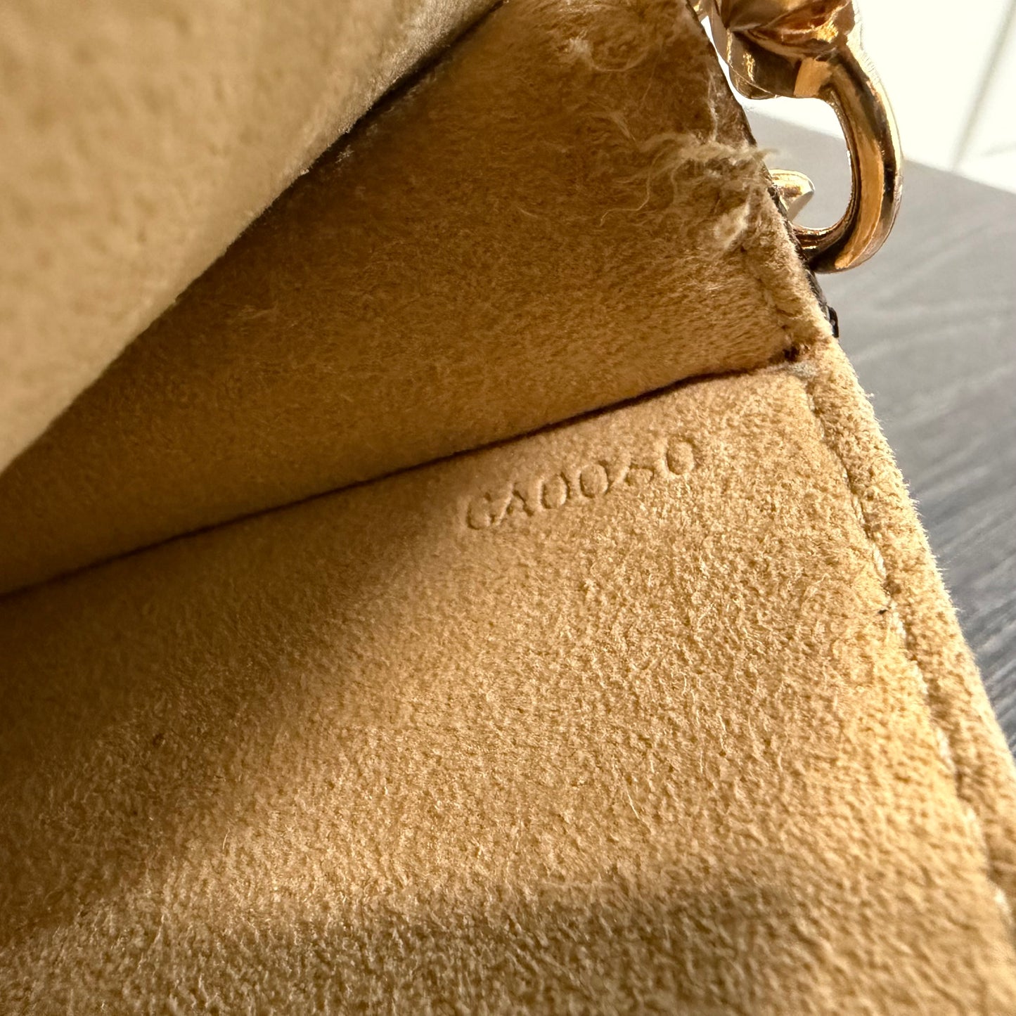 #3214 LOUIS VUITTON Monogram Pochette