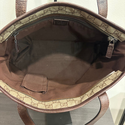 8915 GUCCI GG Tote