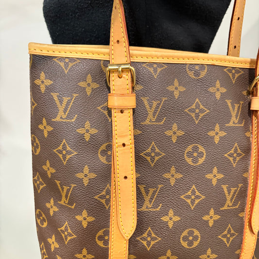 #8240 LOUIS VUITTON Monogram Bucket GM