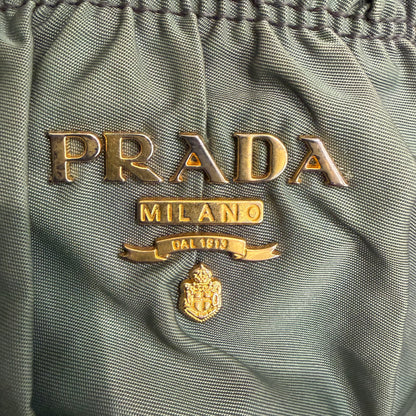 8852 PRADA Tessuto Nylon Gauffre