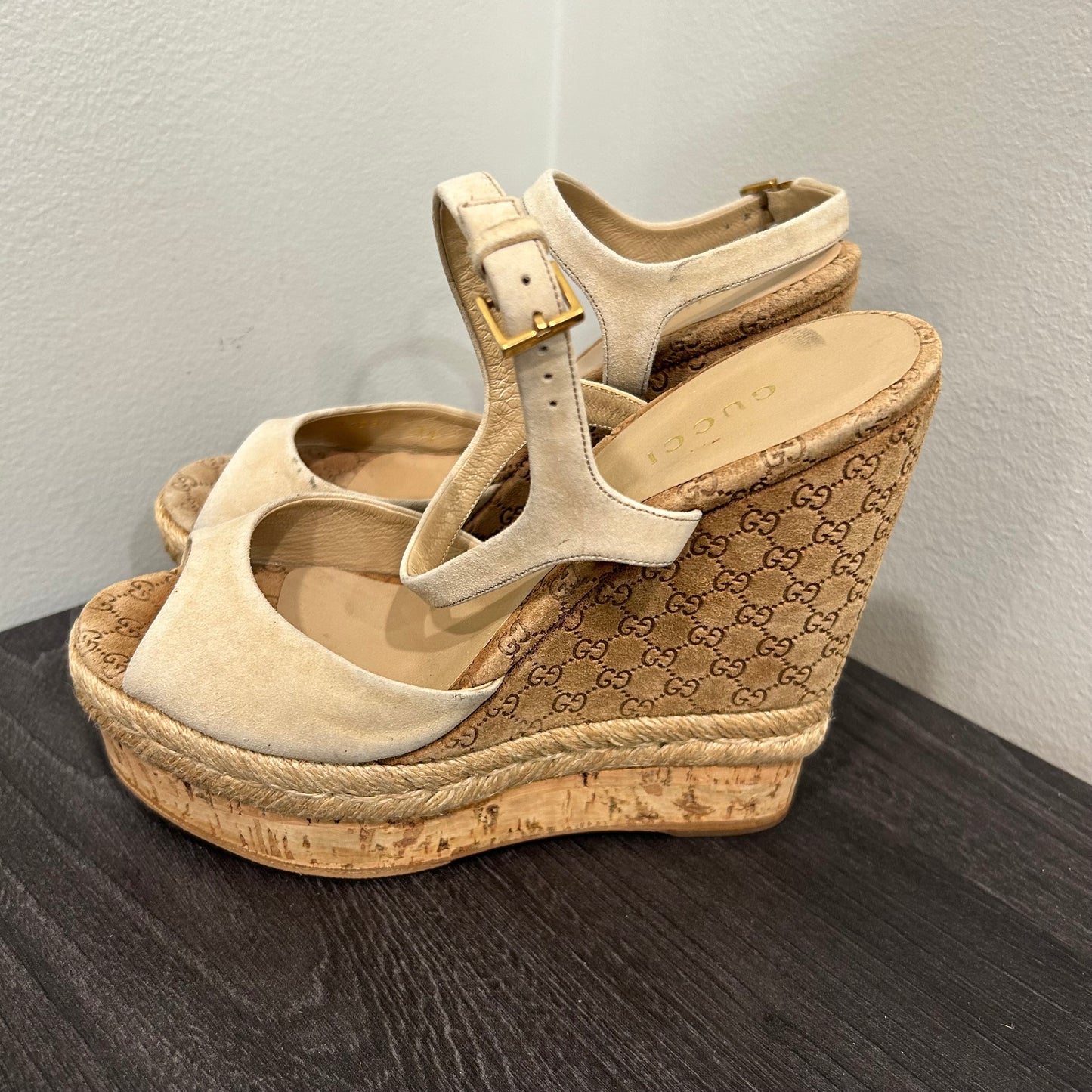 CLEARANCE Gucci Wedges size 34