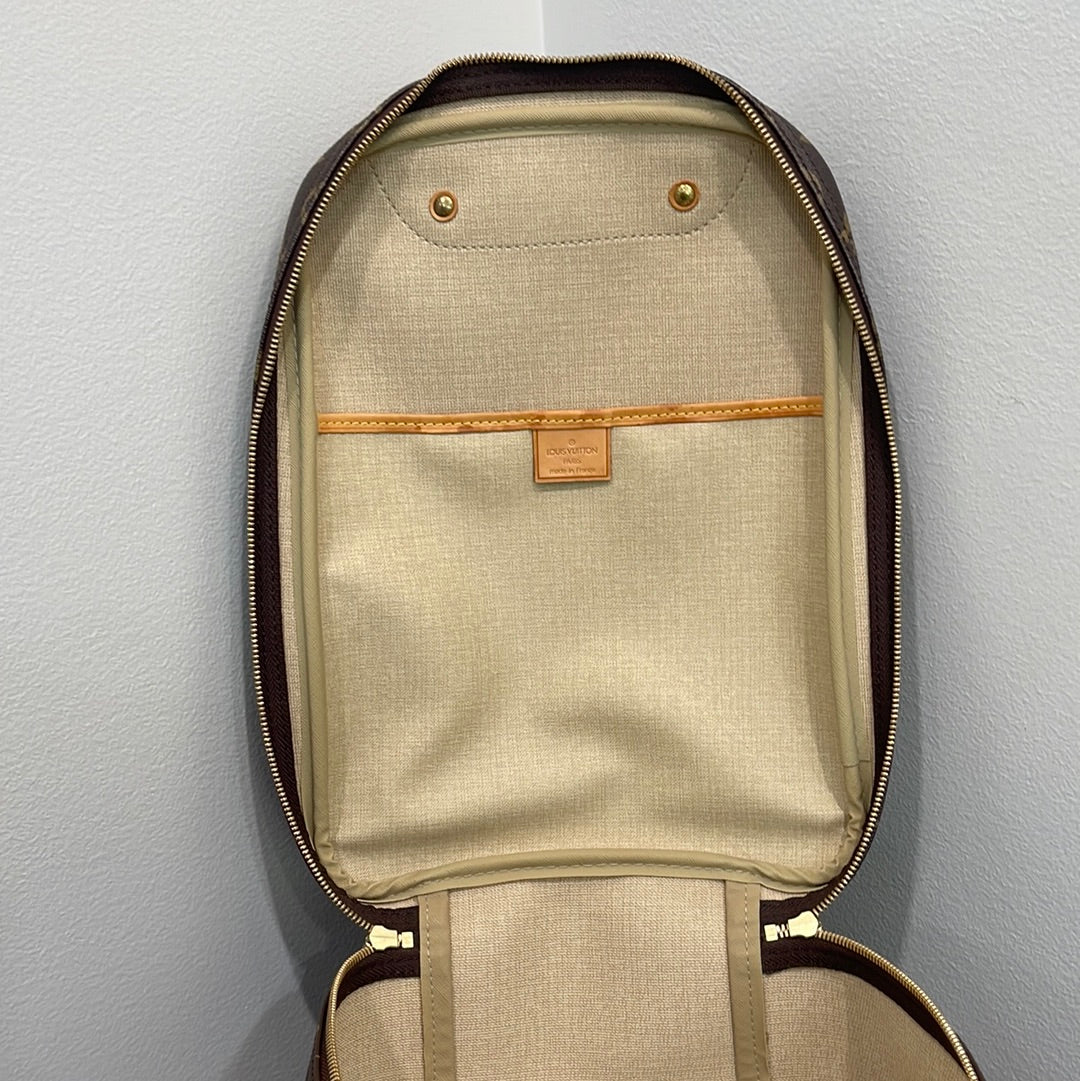 SOLD! Louis Vuitton Monogram Excursion Bag