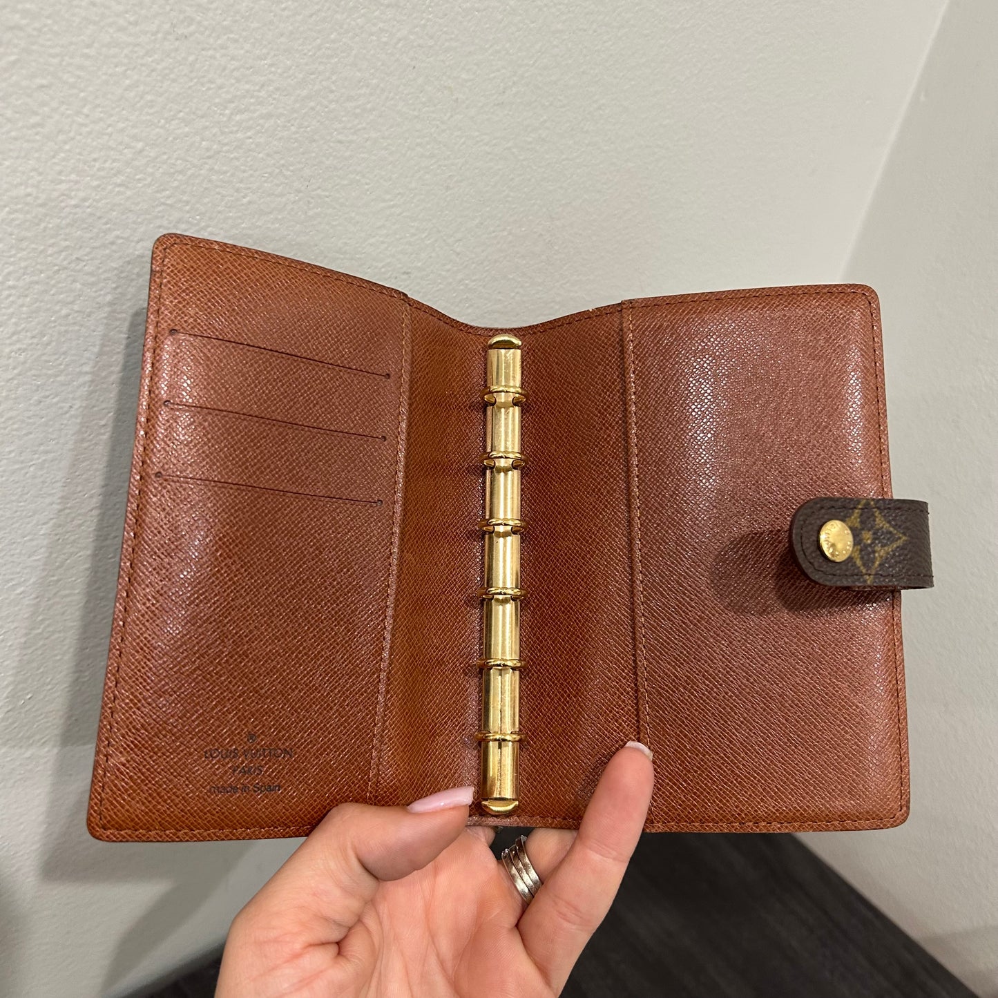 1007 LOUIS VUITTON Agenda PM MSRP $505