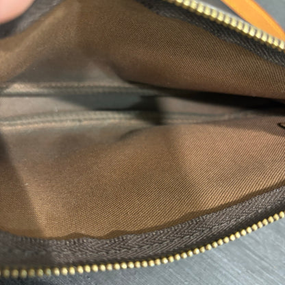 #314 LOUIS VUITTON Mini Pochette