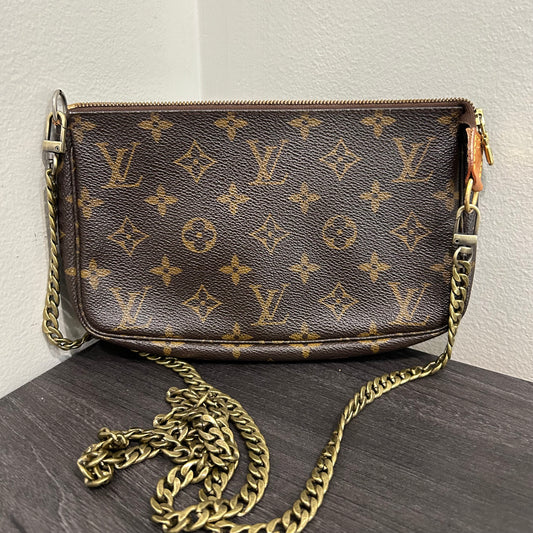 Louis Vuitton Pochette