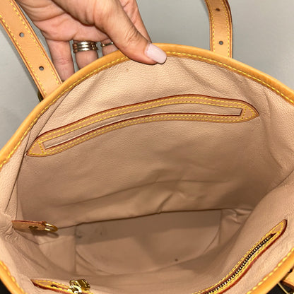 #417 LOUIS VUITTON Bucket GM