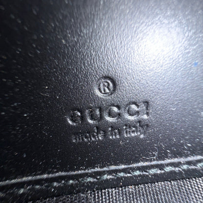 #3233 GUCCI Black Zip Wallet