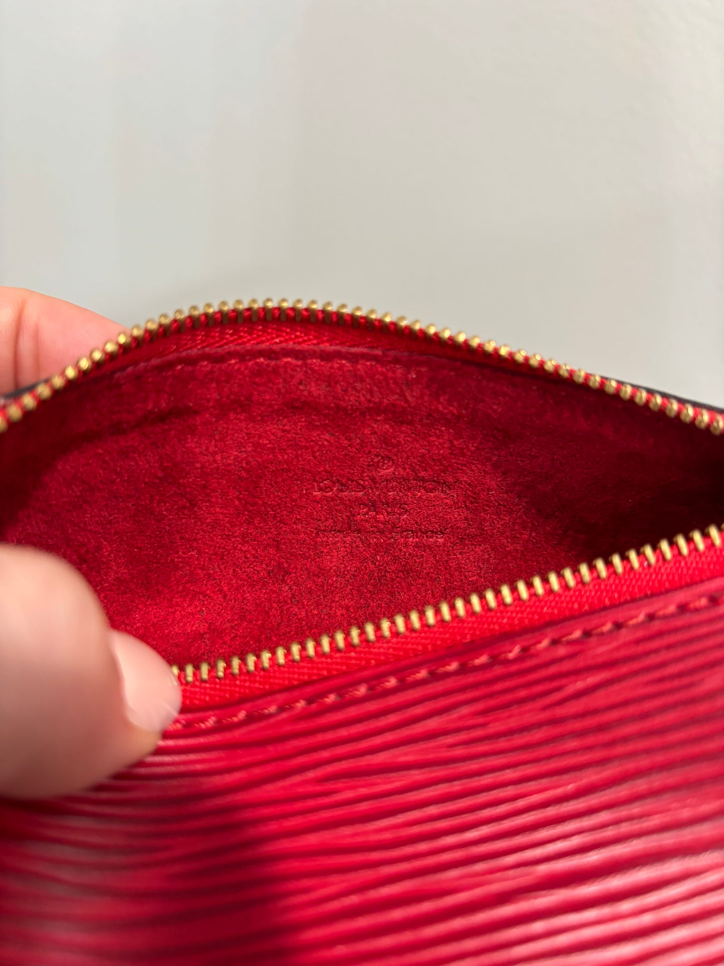 8869 LOUIS VUITTON Red Epi Leather Mini Papillon