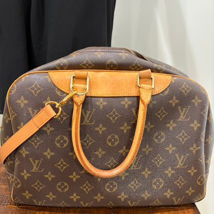 #1116 LOUIS VUITTON Monogram Deauville