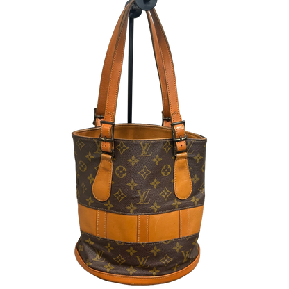 1034 LOUIS VUITTON Vintage Bucket Bag