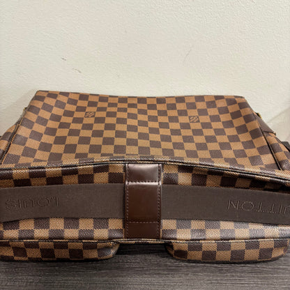 8882 LOUIS VUITTON Damier Broadway Shoulder Bag