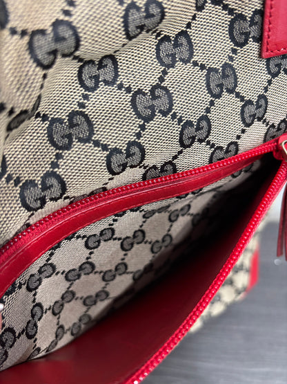 1103 GUCCI Tote
