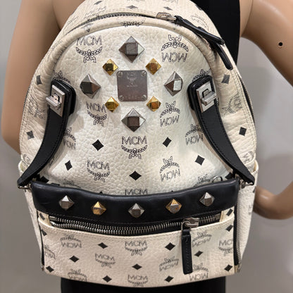 #1122 MCM White Visetos Hermosa Backpack w/ Removable Pouch