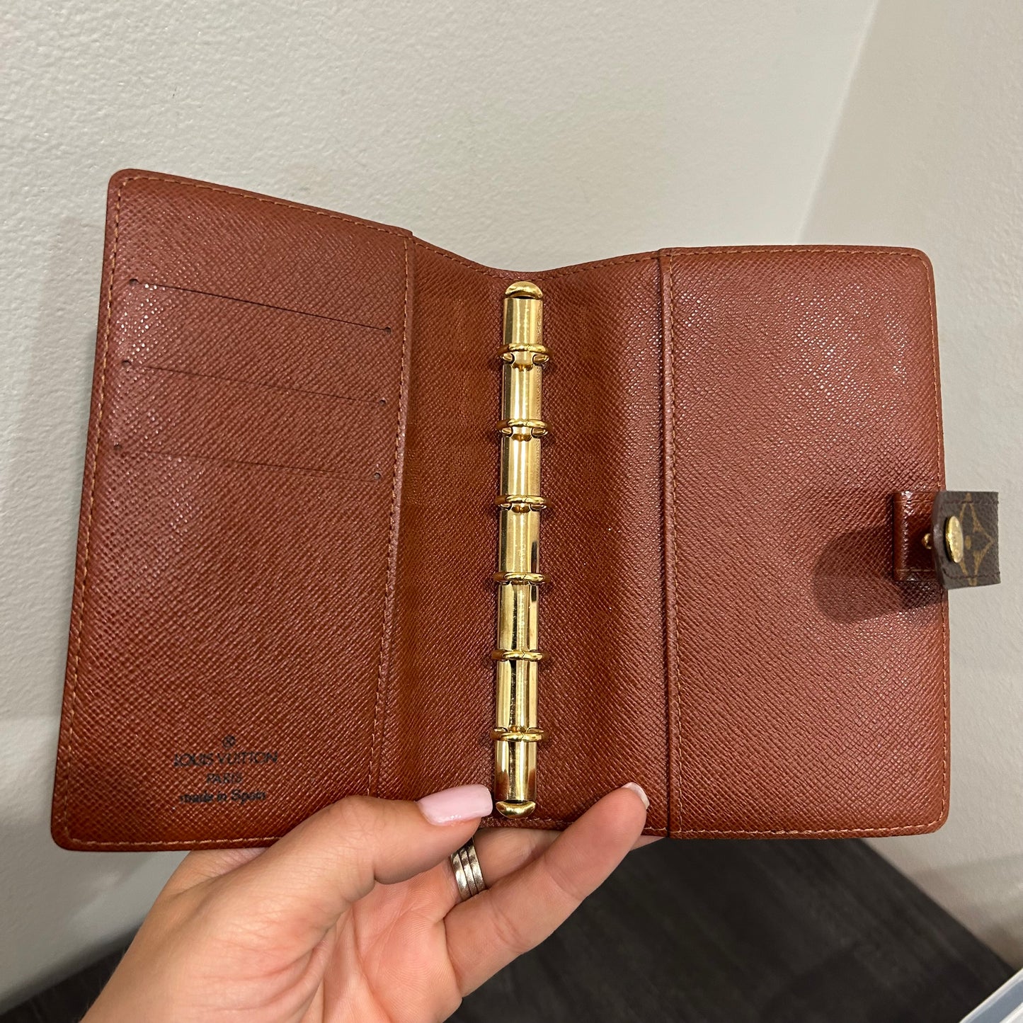 1008 LOUIS VUITTON Agenda PM MSRP $505