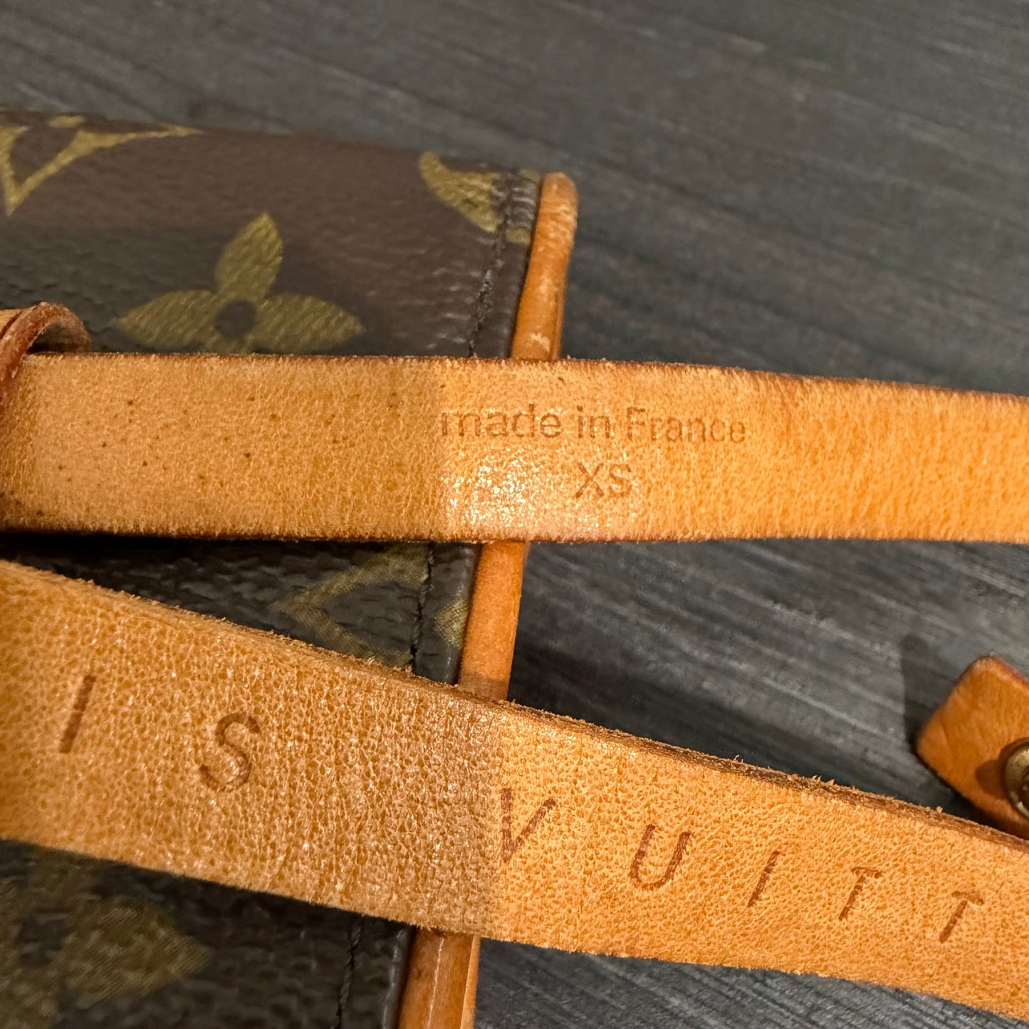 #9119 LOUIS VUITTON Florentine with Original Vachetta Leather Strap