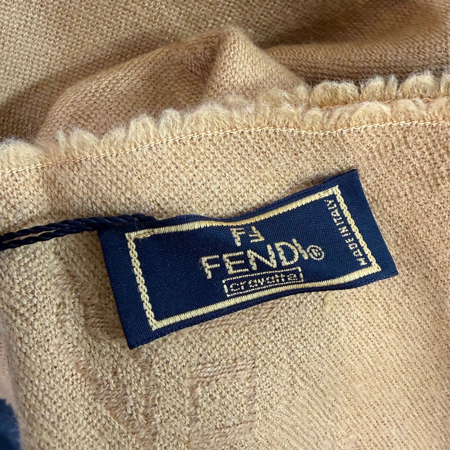 #122 FENDI Scarf