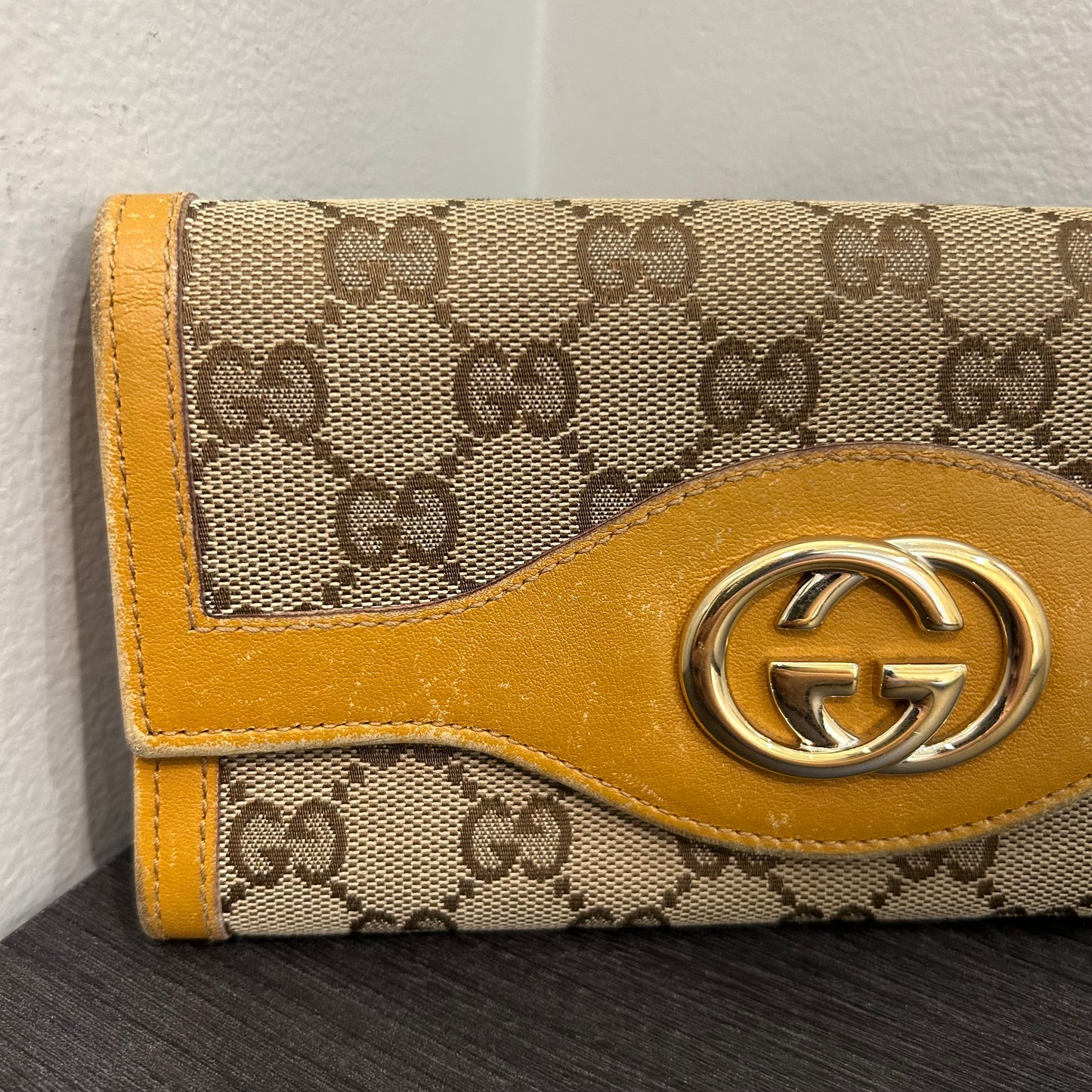 #202 GUCCI Long Canvas Wallet