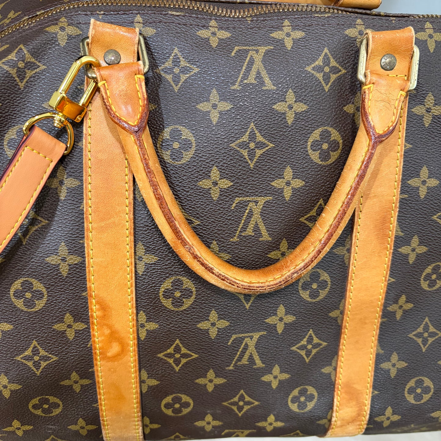#1114 LOUIS VUITTON Monogram Keepall 60 Bandouliere