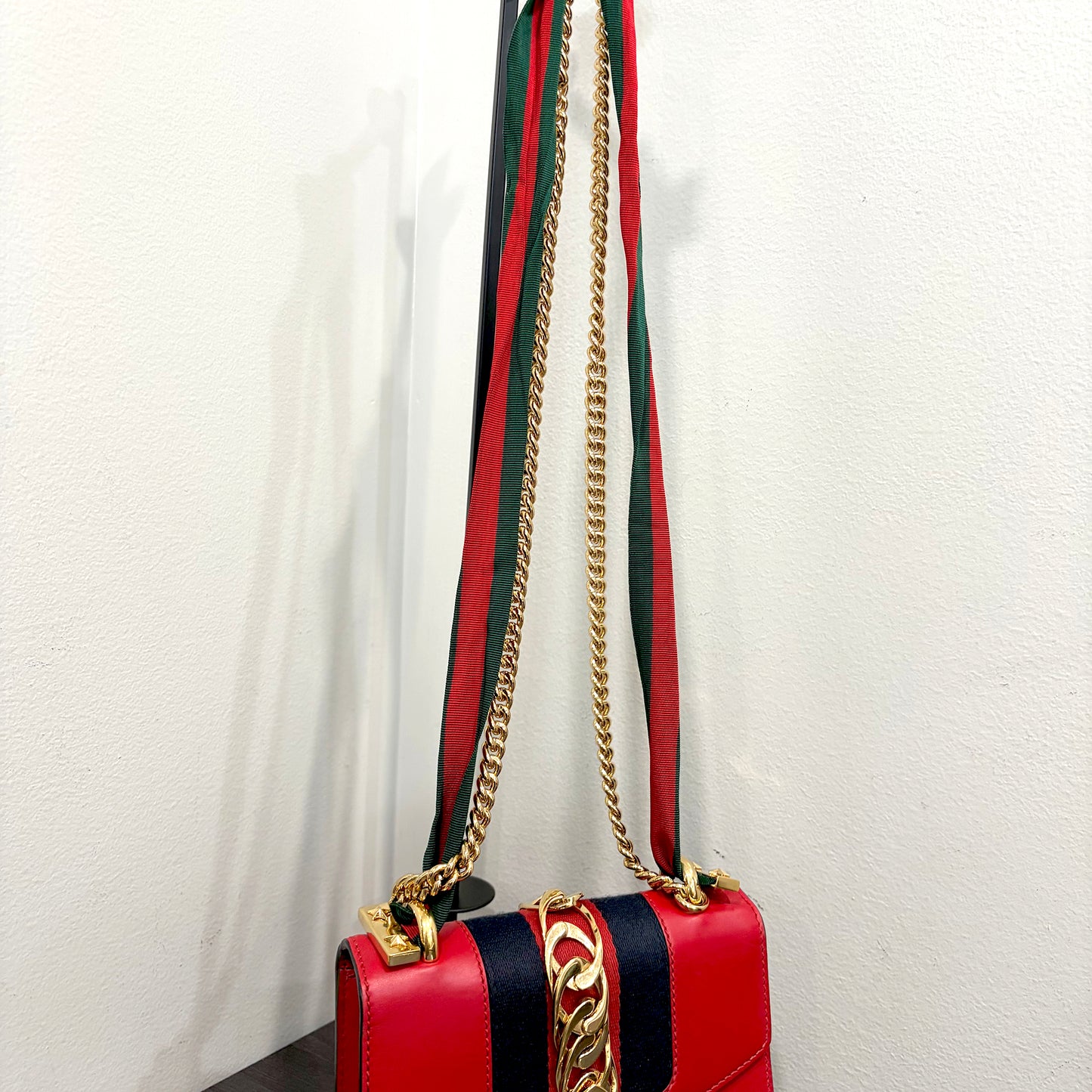 #8205 GUCCI Mini Red Sylvie