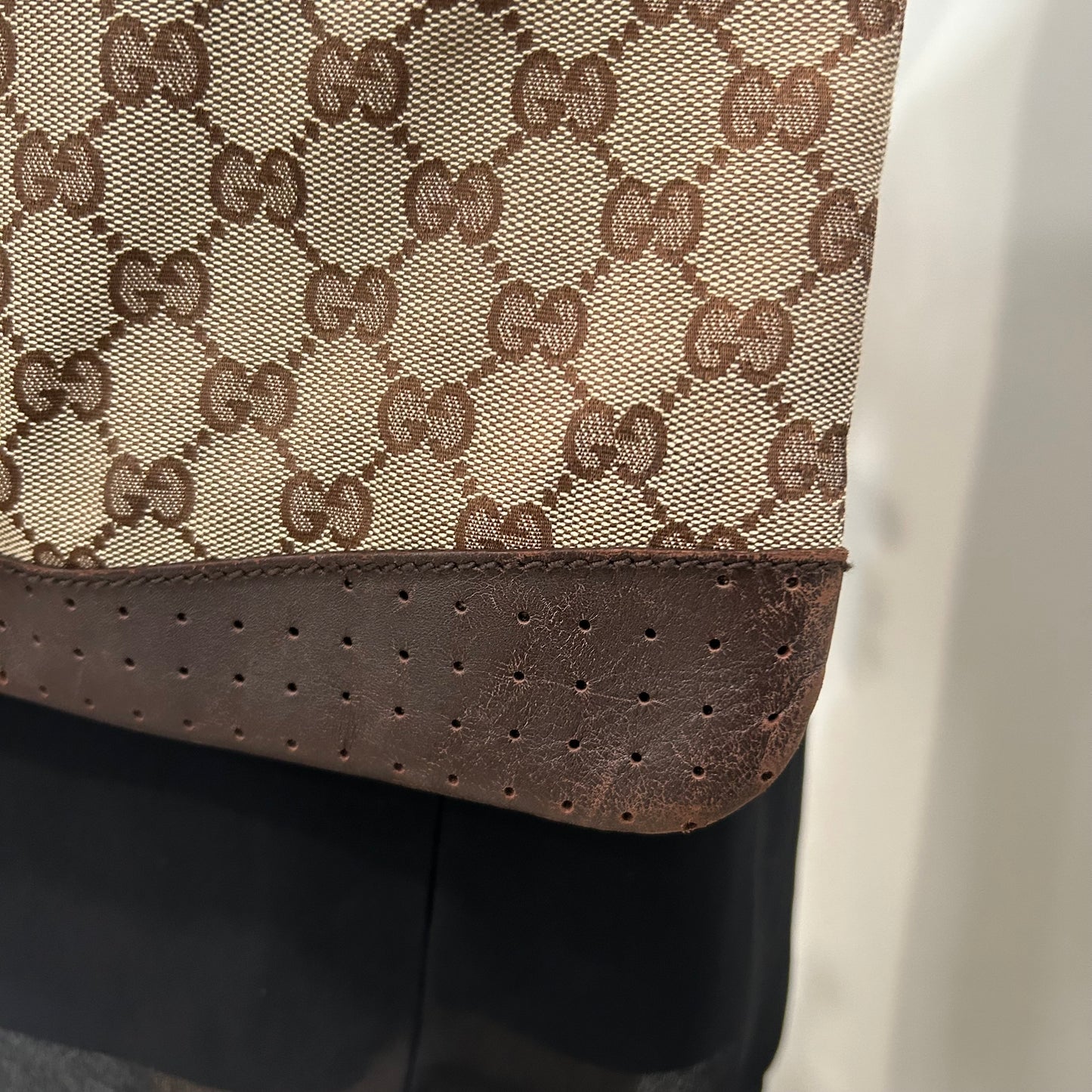 1013 GUCCI Messenger