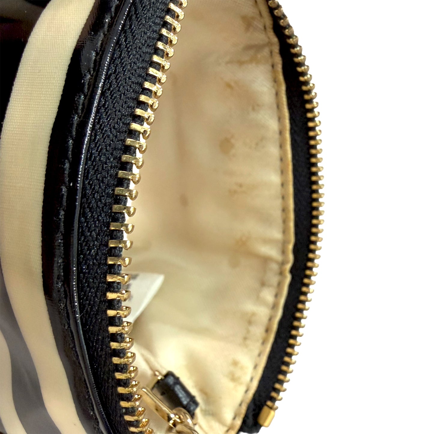 1215-10 Kate Spade Pouch