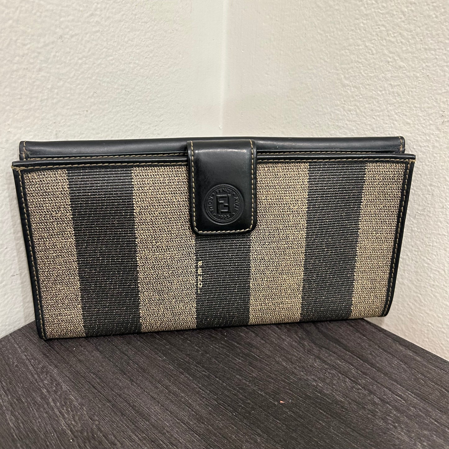 1055 FENDI Wallet