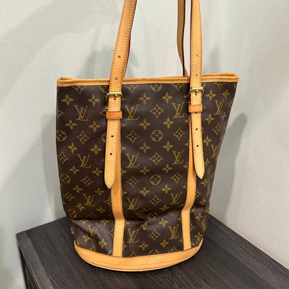 #417 LOUIS VUITTON Bucket GM