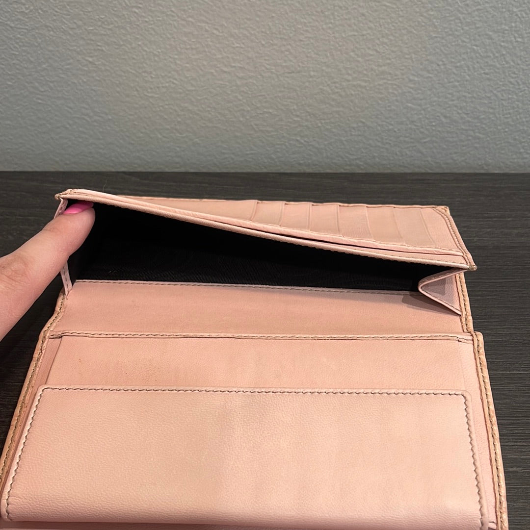 SOLD! Gucci GG Leather Wallet