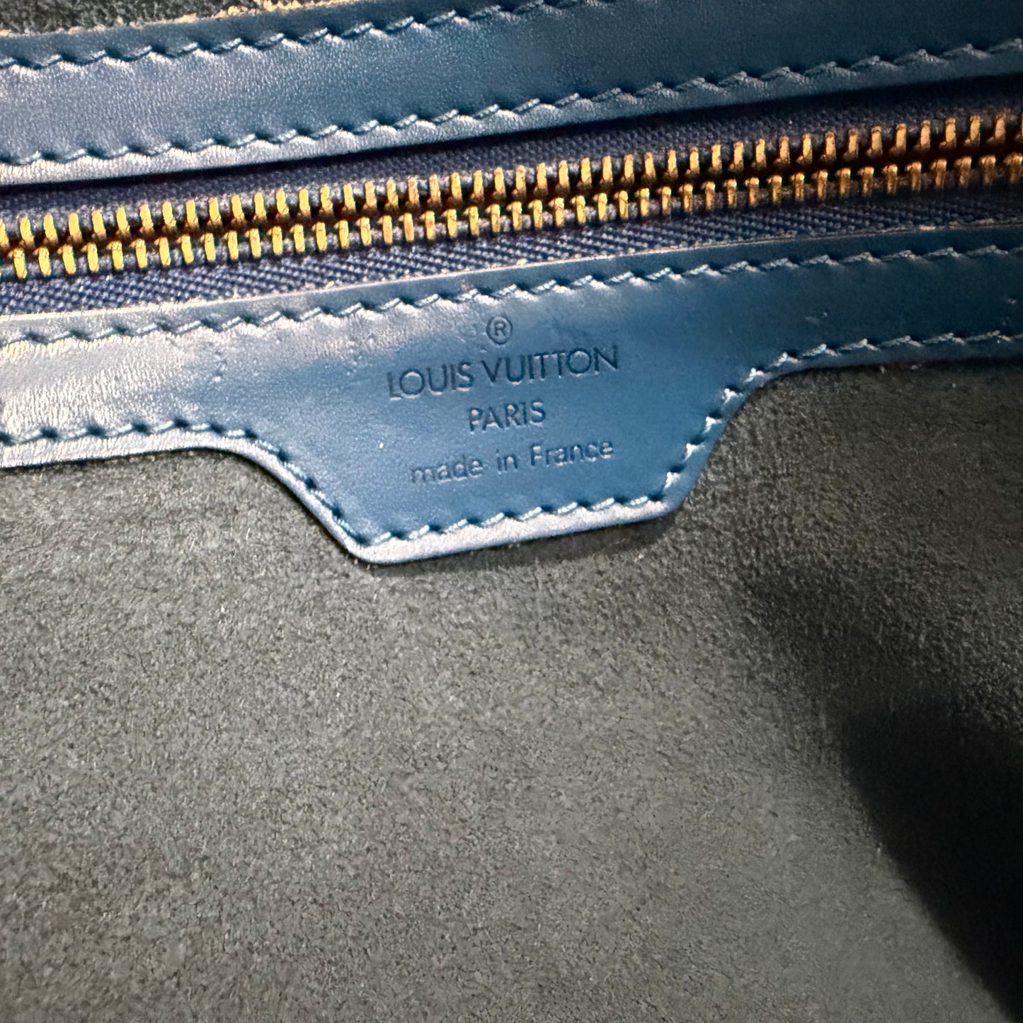 #8276 LOUIS VUITTON Blue Epi Lussac GM