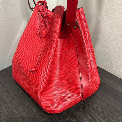 #412 LOUIS VUITTON Epi Petit Noe