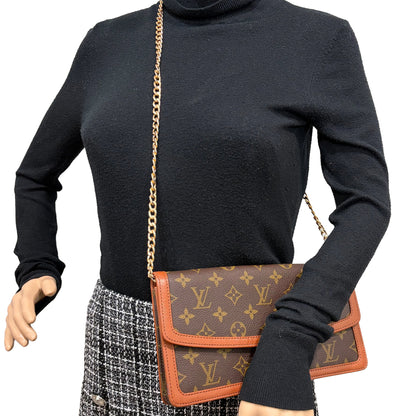 #8278 LOUIS VUITTON Monogram Dame 26