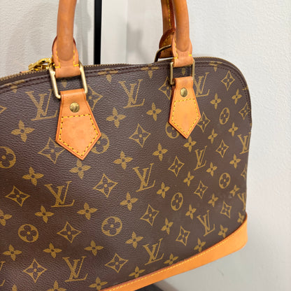 #8217 LOUIS VUITTON Alma PM