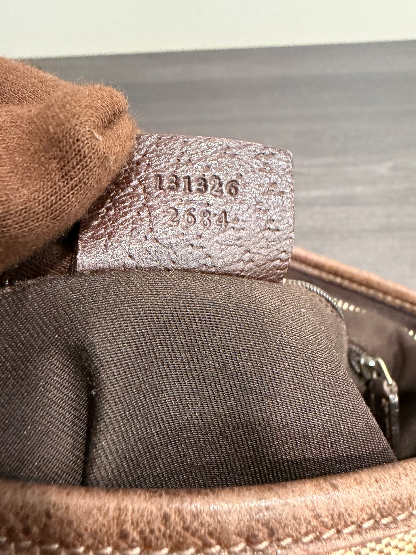 #9103 GUCCI Crossbody